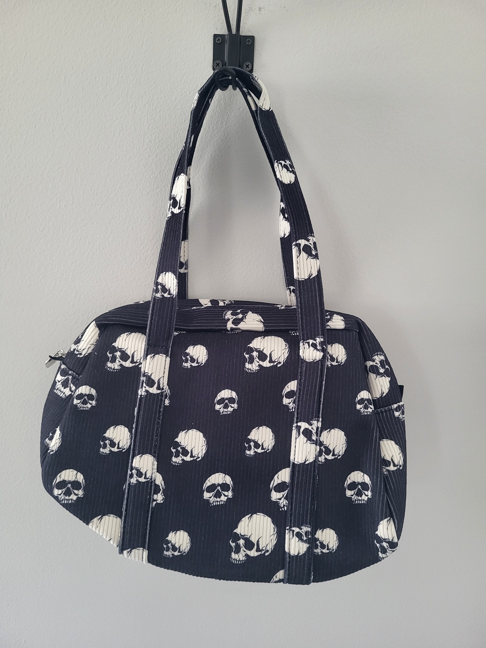 Black Skull-Print Tote Bag for Women